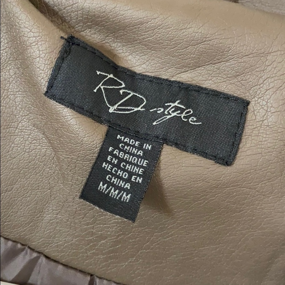 Jacket - Picture 2 of 3